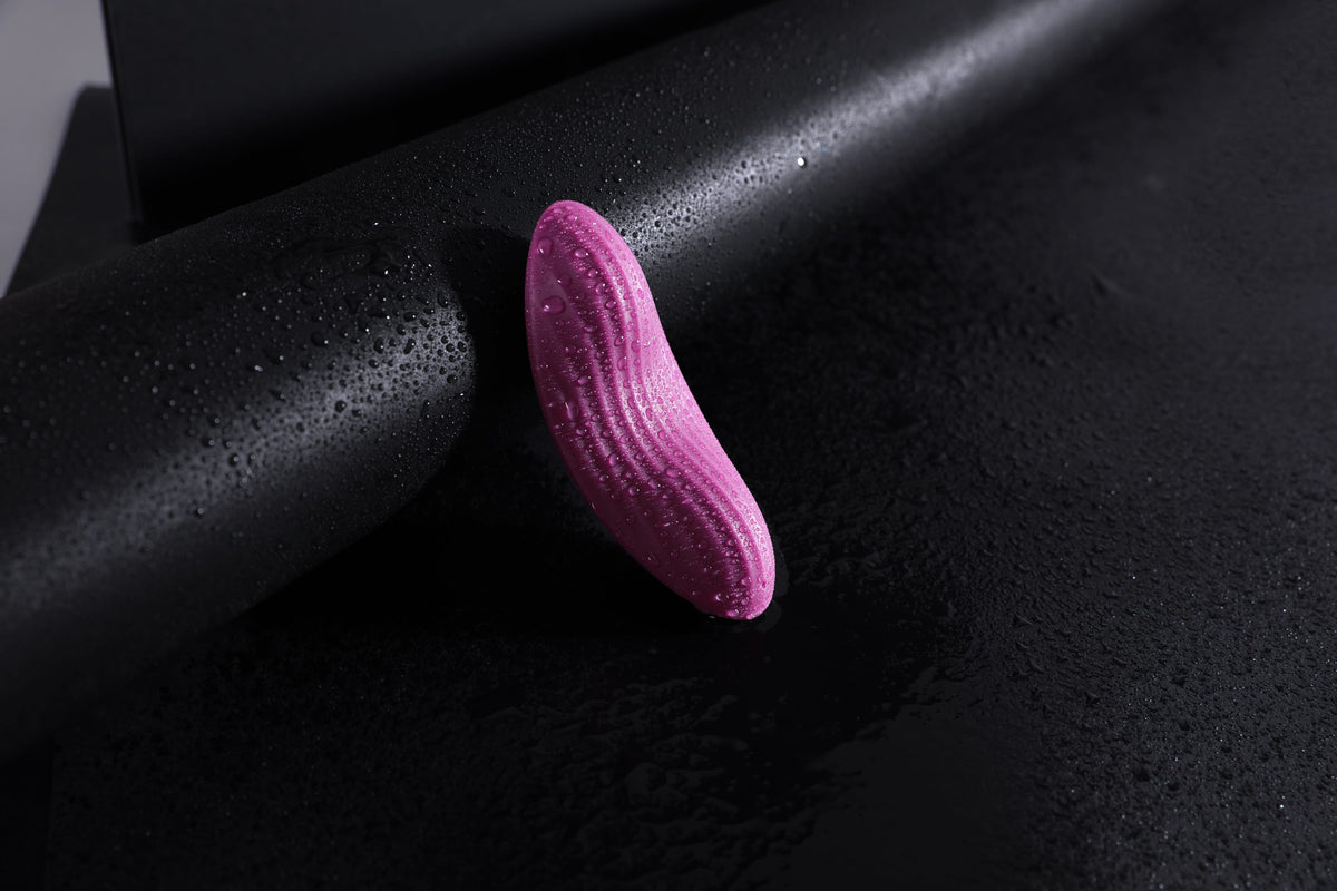 Svakom - Edeny App-Controlled Wearable Clitoral Vibrator SK1073 CherryAffairs