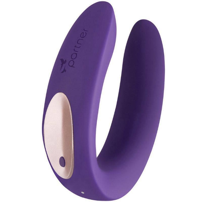 Satisfyer - Partner Plus Couple Vibrator (Purple) - CherryAffairs.sg