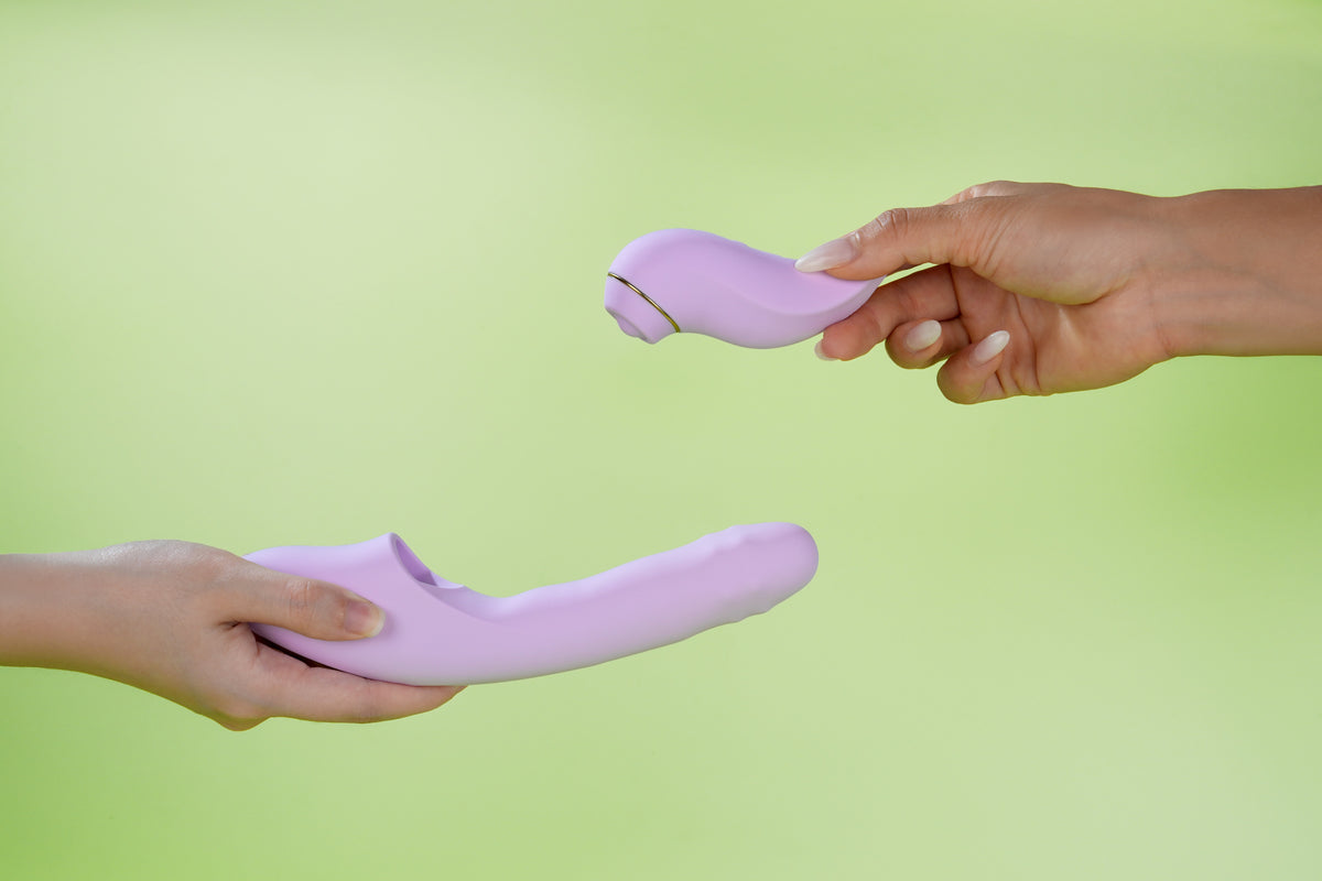 Svakom - Bộ máy rung điểm G có hạt DuoGlow, chuyển động thụt và điều khiển bằng ứng dụng